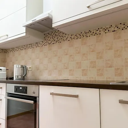 Heart, From 9,8 Host, Loft View, Free Parking Apartment *