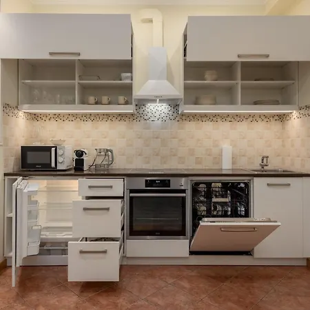 Heart, Loft View, Free Parking And Bag Storage * Riga